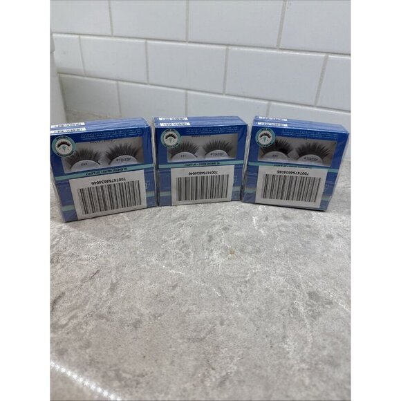 Ardell Professional Aqua Lashes Water Activated New Sealed. Lot of 12 boxes. - Picture 8 of 9